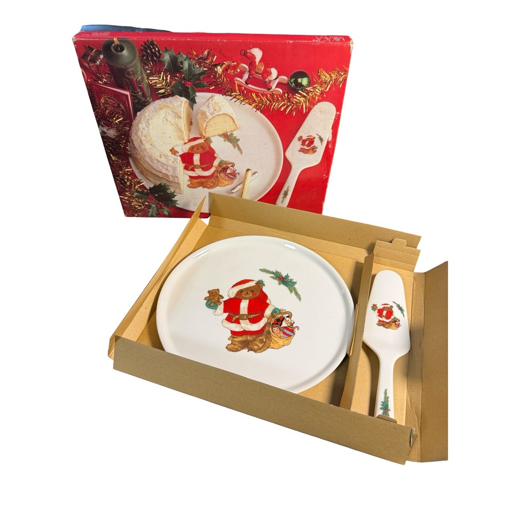 Mikasa Christmas Bear Cake Plate and Server Set Sandy Lehman L5370 Fine China
